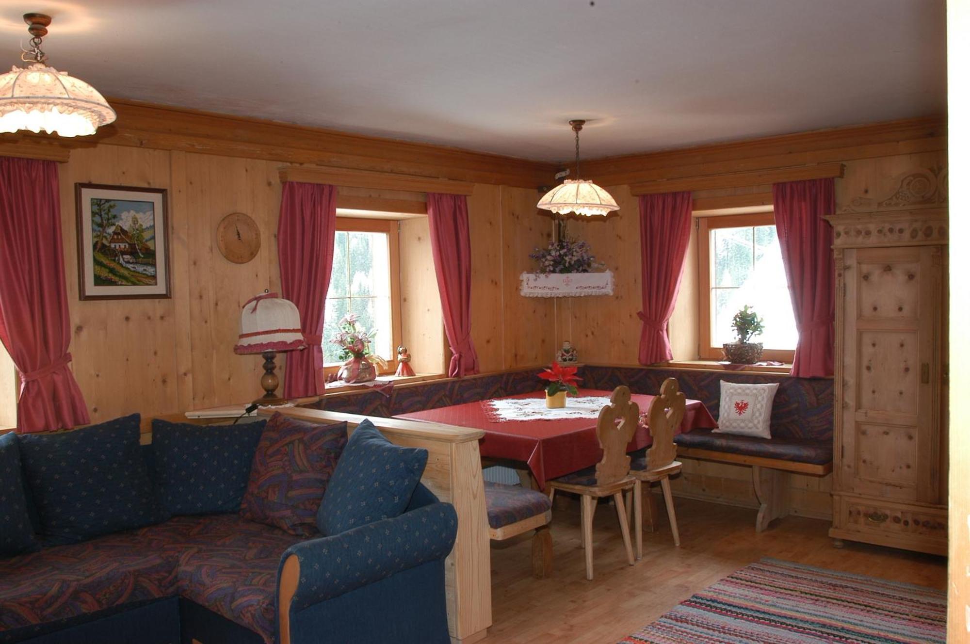 Oberschoellberghof Lutago Room photo