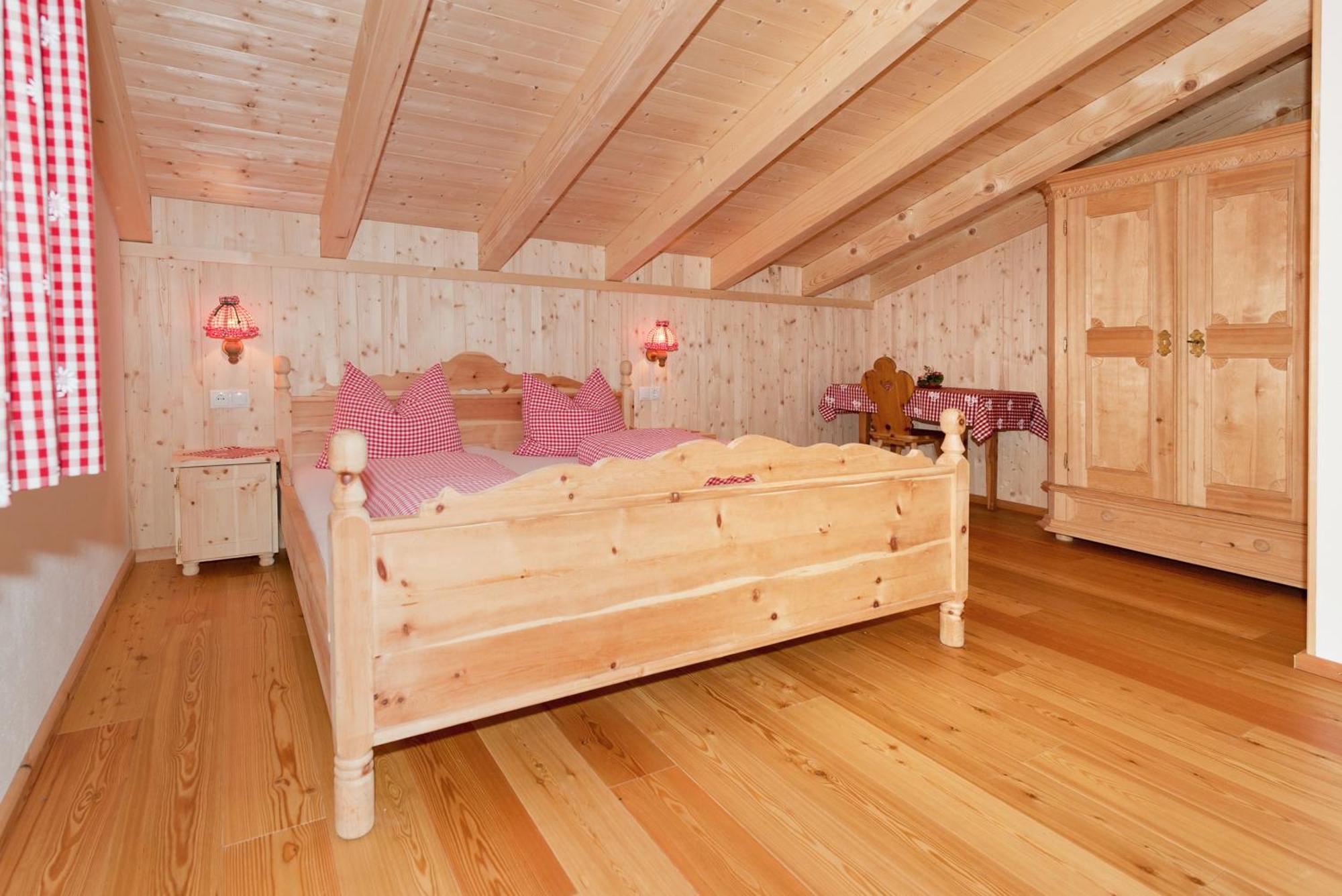 Oberschoellberghof Lutago Room photo